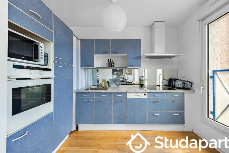 Chambre - 11 m² - 1 pièce