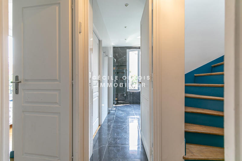 Maison - 224 m² - 10 pièces