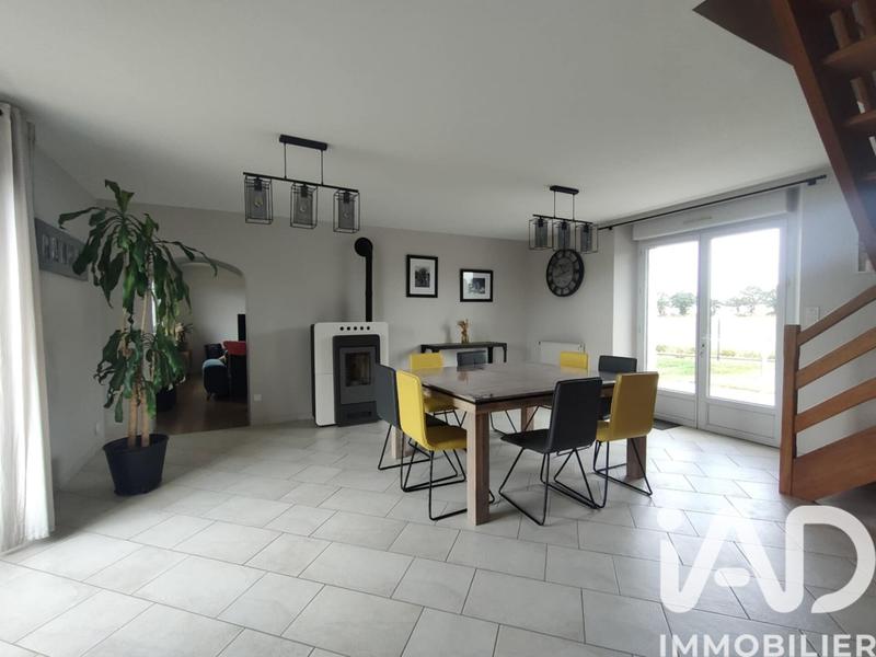 Maison - 155 m² - 6 pièces
