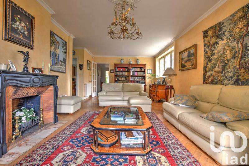 Maison de ville - 277 m² - 10 pièces