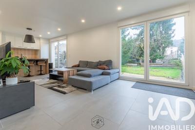 Maison - 133 m² - 6 pièces