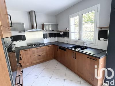 Maison - 121 m² - 5 pièces