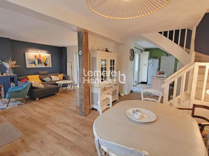 Maison de ville - 135 m² - 7 pièces