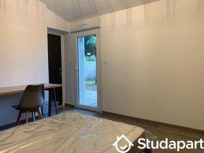 Chambre - 12 m² - 1 pièce