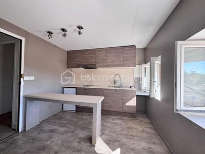 Loft - 44 m² - 2 pièces