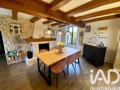 Maison - 148 m² - 7 pièces