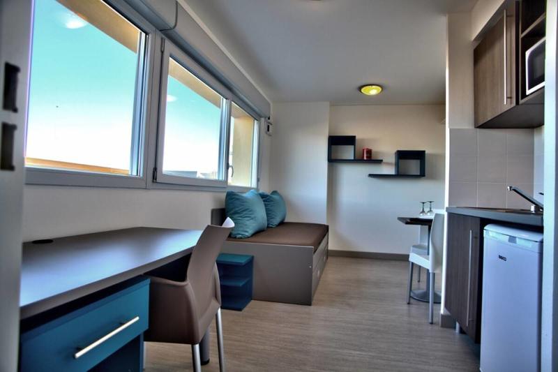 Studio - 17 m² - 1 pièce