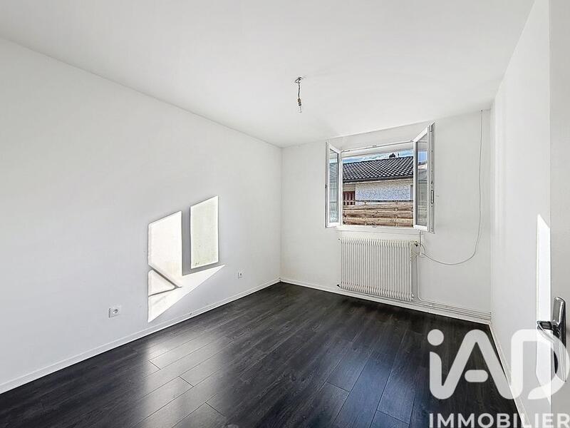 Maison - 85 m² - 5 pièces