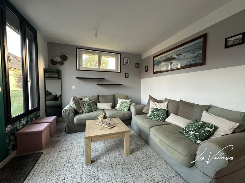 Maison - 90 m² - 4 pièces