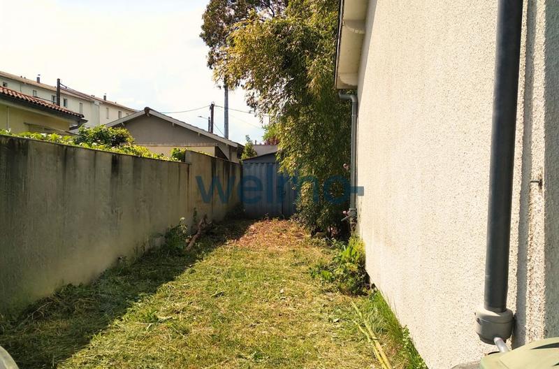 Maison - 93 m² - 4 pièces