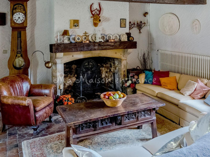 Maison - 395 m² - 12 pièces