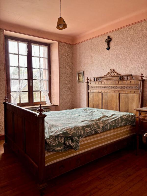 Maison - 90 m² - 6 pièces