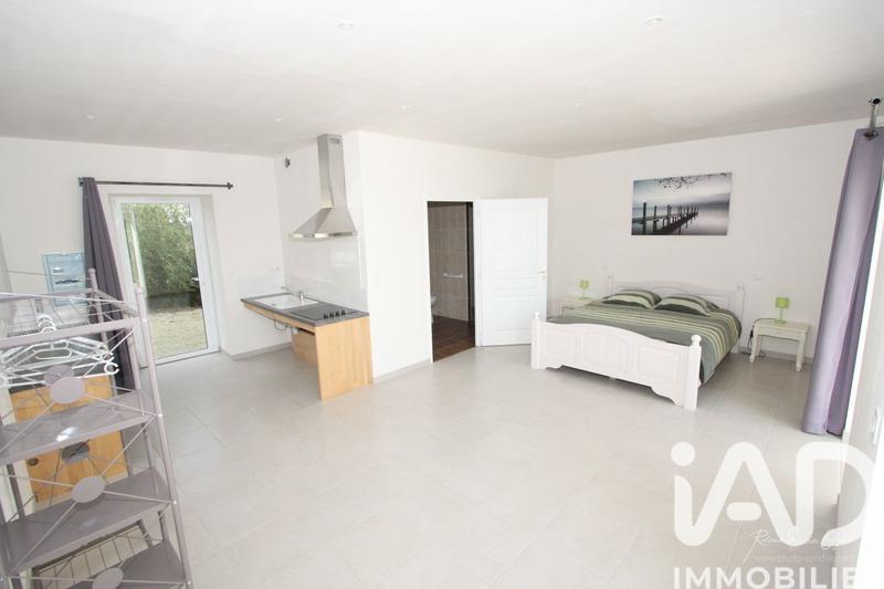 Maison - 251 m² - 13 pièces
