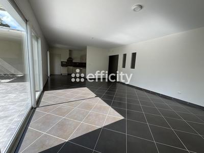 Maison - 112 m² - 6 pièces