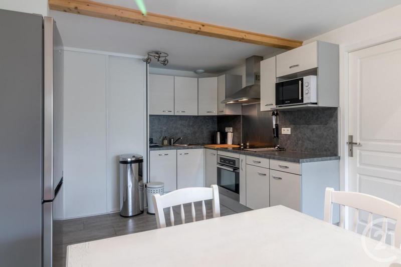 Appartement - 64 m² - 3 pièces