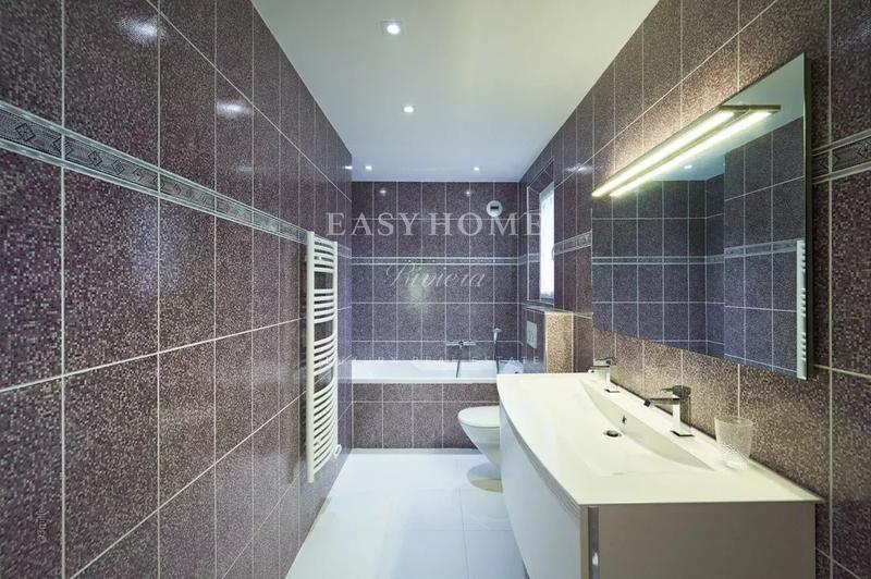 Villa - 380 m² - 10 pièces