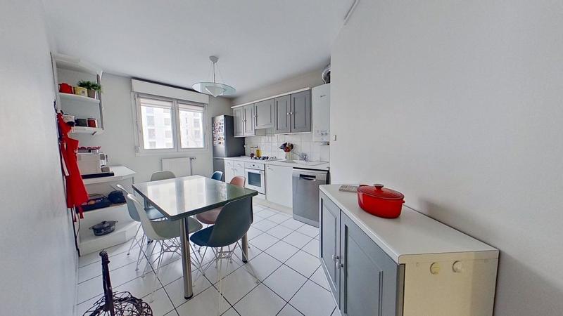 Appartement - 110 m² - 5 pièces