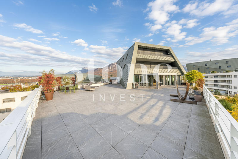 Appartement - 98 m² - 4 pièces