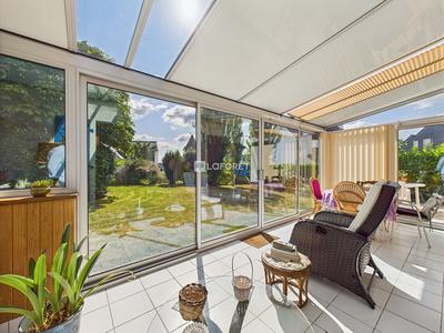 Maison traditionnelle - 125 m² - 6 pièces