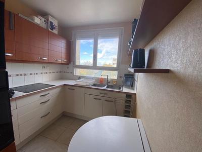 Appartement - 81 m² - 5 pièces