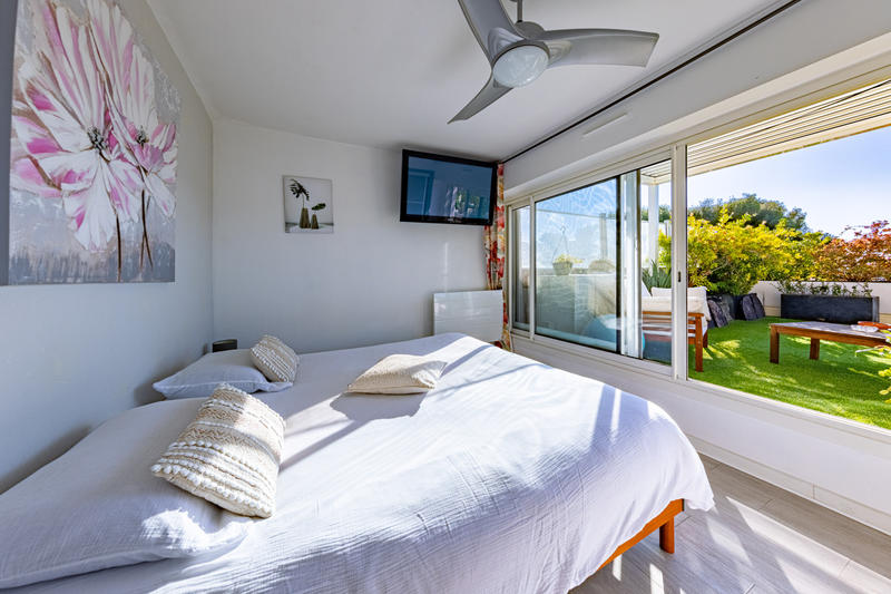 Appartement - 95 m² - 5 pièces