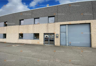 Local d'activité / Entrepôt - 350 m²