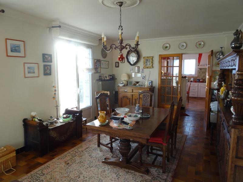 Maison - 135 m² - 8 pièces