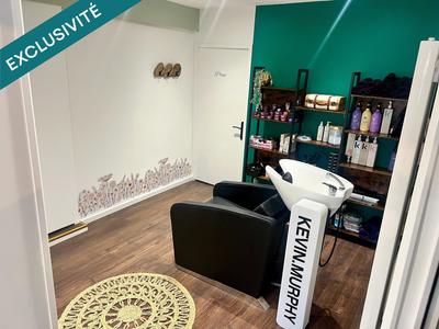 Local commercial - 69 m² - 6 pièces