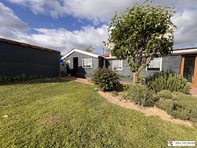 Maison - 180 m² - 5 pièces