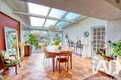 Maison - 169 m² - 6 pièces