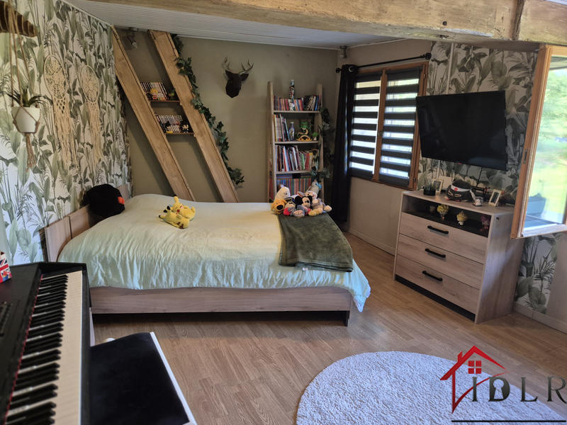 Maison - 455 m² - 13 pièces