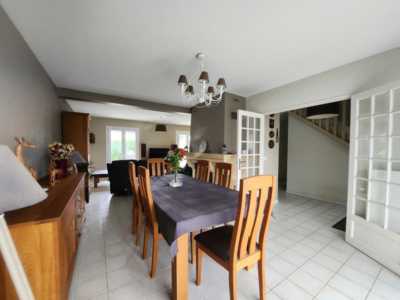 Maison - 145 m² - 7 pièces