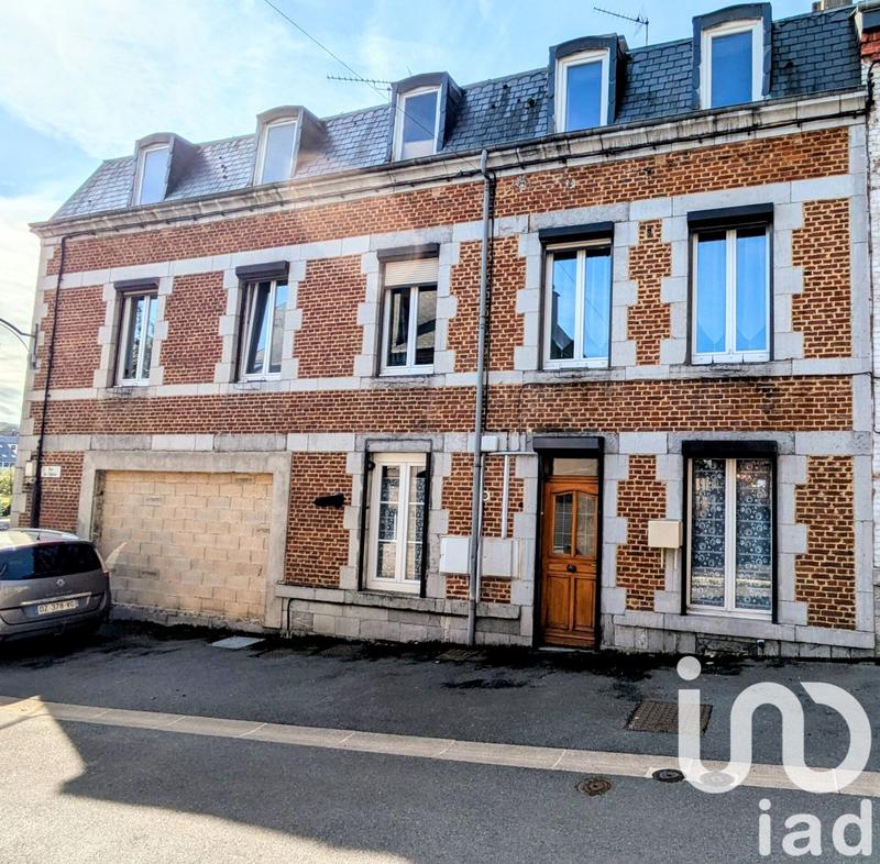 Maison - 172 m² - 9 pièces