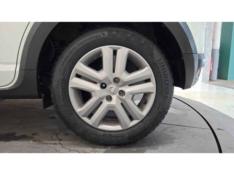 Dacia Sandero TCe 90 - 22 Stepway Essentiel