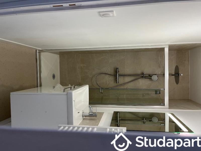 Chambre - 16 m² - 1 pièce