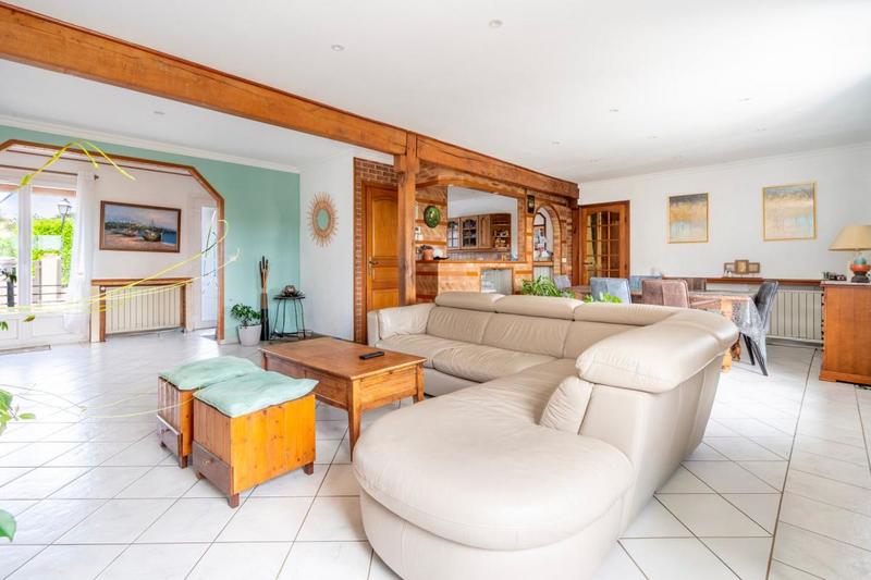 Maison - 145 m² - 7 pièces