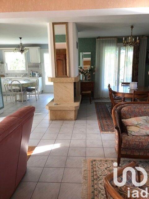 Maison - 196 m² - 5 pièces