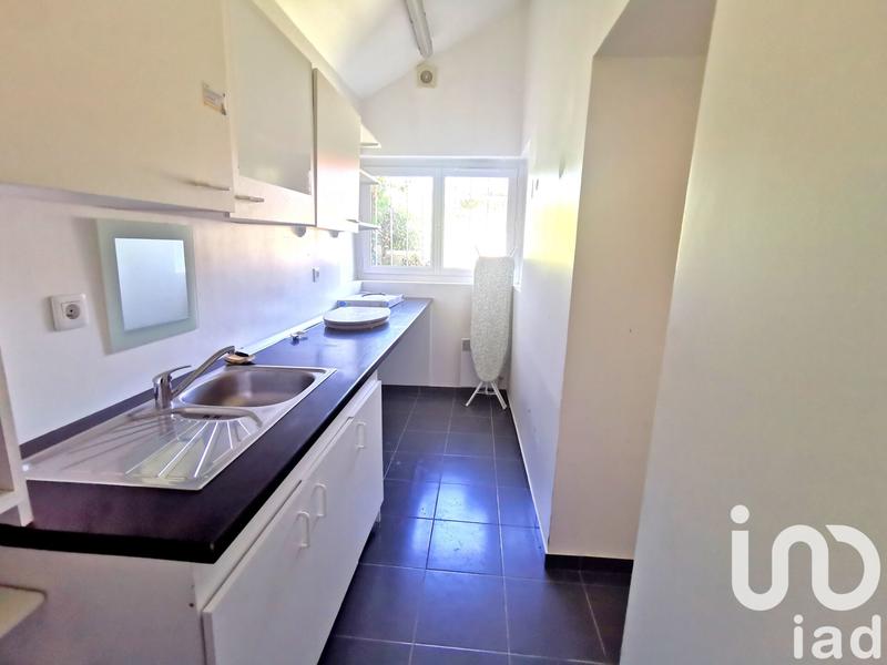 Maison - 210 m² - 9 pièces