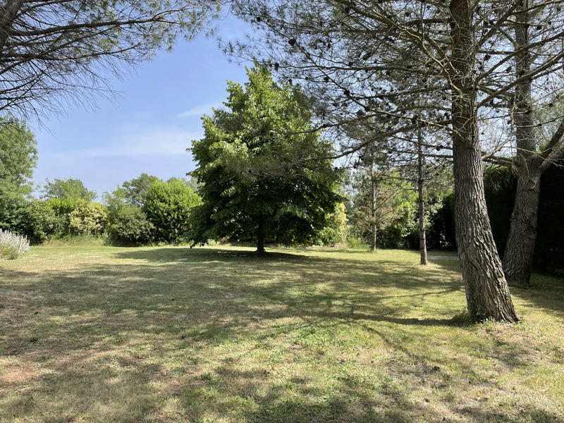 Maison - 210 m² - 5 pièces