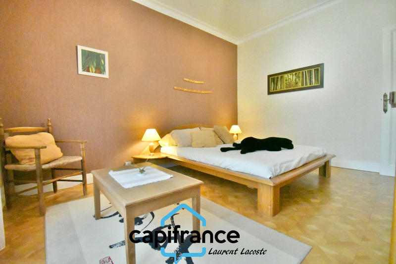 Maison - 297 m² - 6 pièces