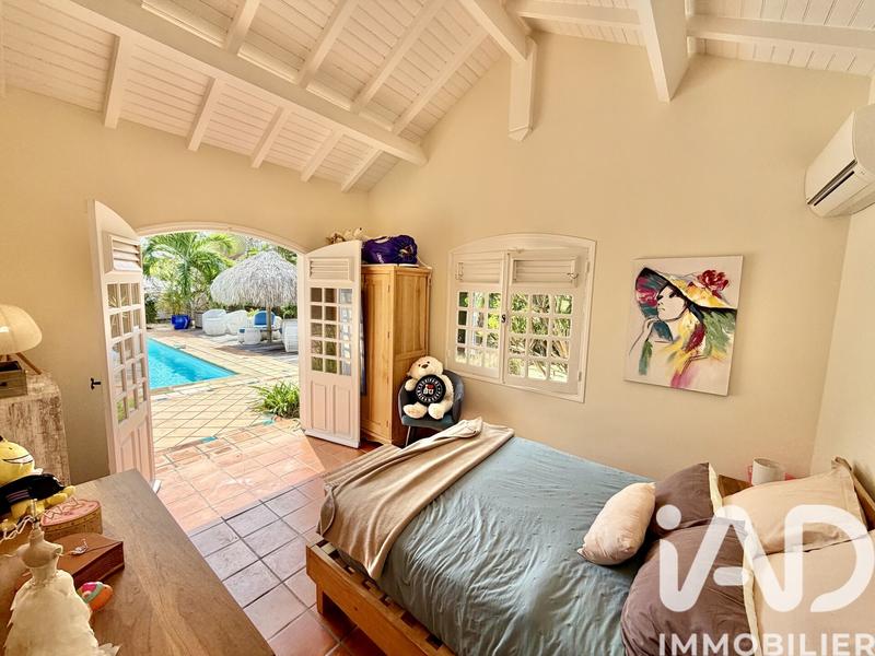 Maison - 138 m² - 5 pièces