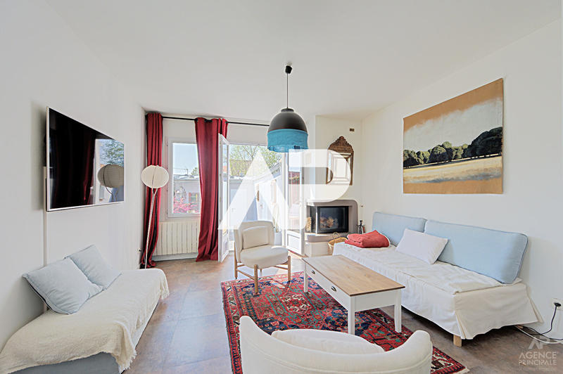 Maison - 95 m² - 4 pièces