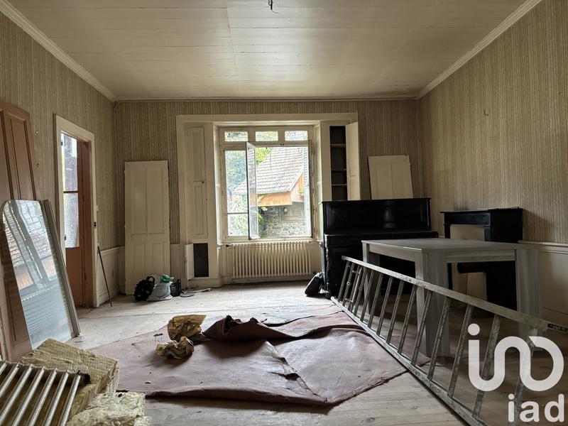 Maison de village - 303 m² - 6 pièces