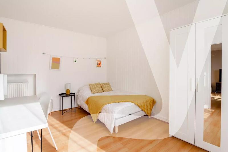 Appartement - 117 m² - 6 pièces