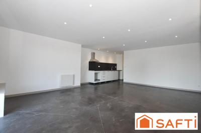 Appartement - 99 m² - 4 pièces