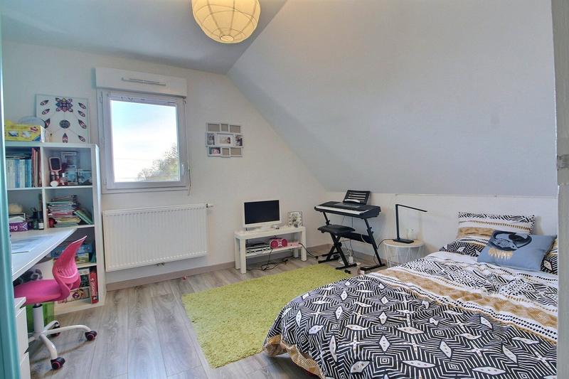 Maison - 106 m² - 6 pièces