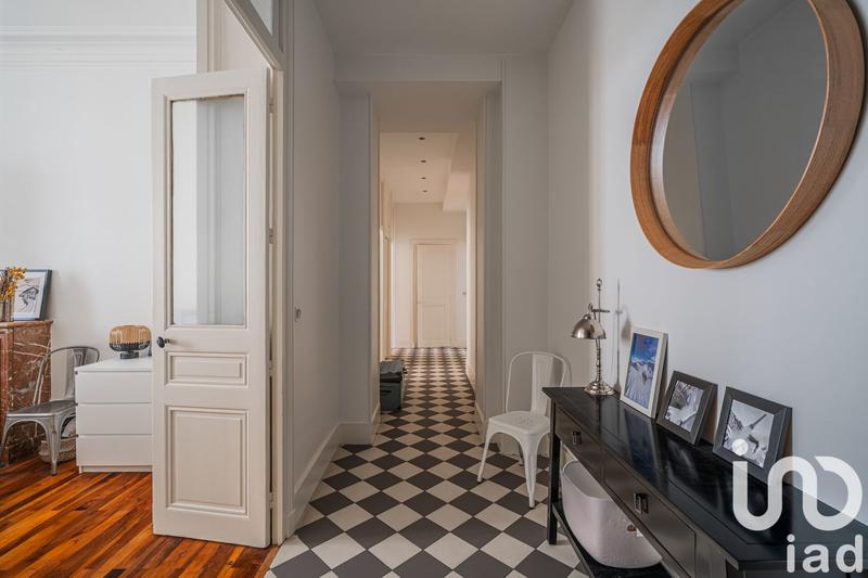 Appartement - 110 m² - 4 pièces