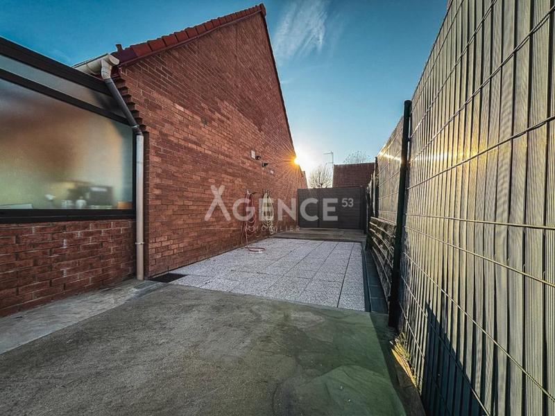 Maison - 87 m² - 5 pièces