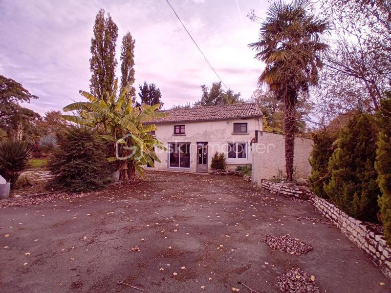 Propriété - 110 m² - 4 pièces