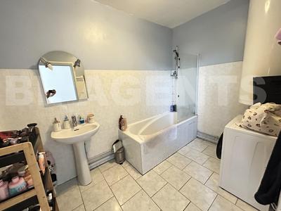 Appartement - 79 m² - 4 pièces